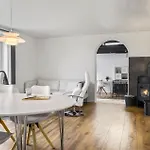 Stunning In With Wifi Semesterbostad *